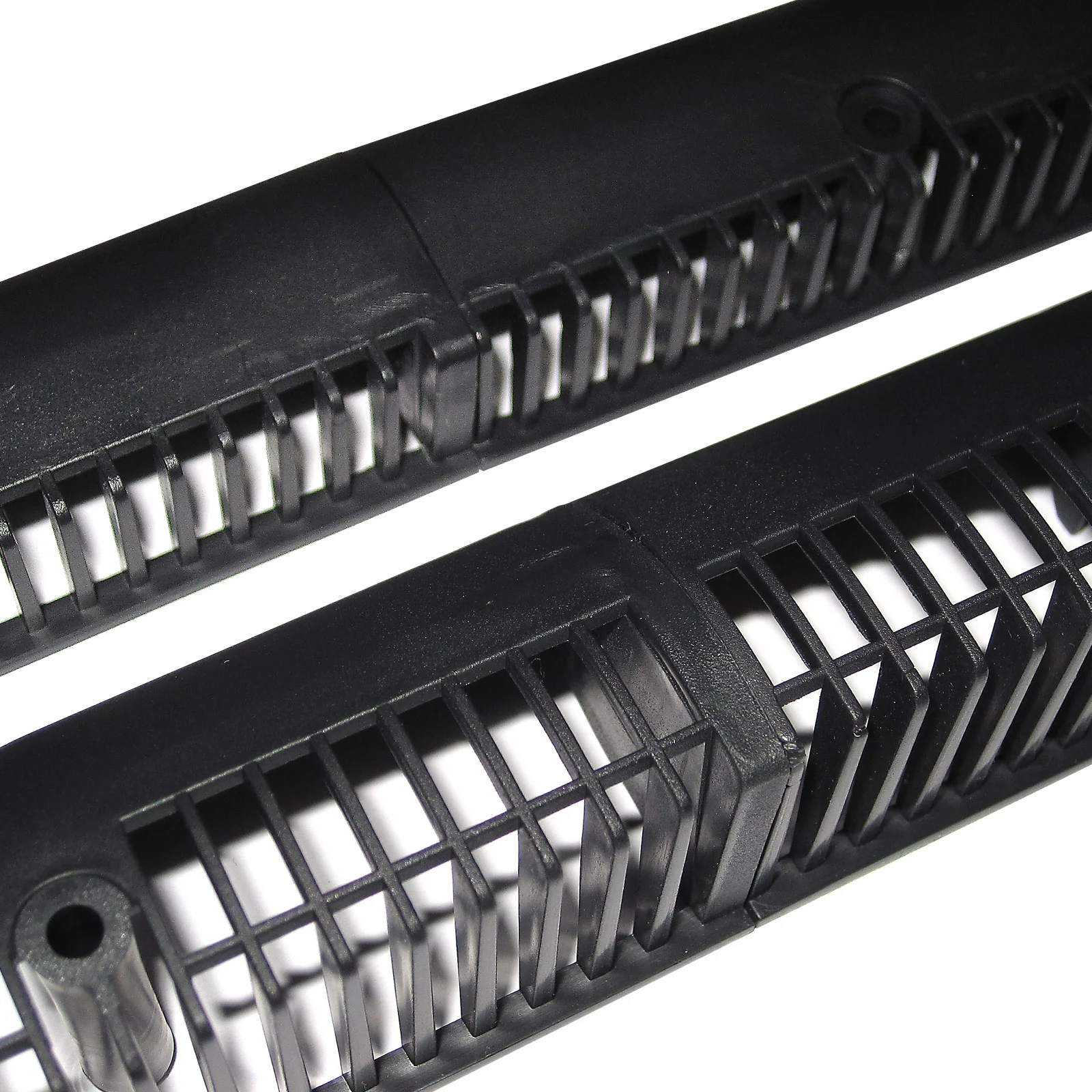 25mm Over Fascia Vent - Image 3